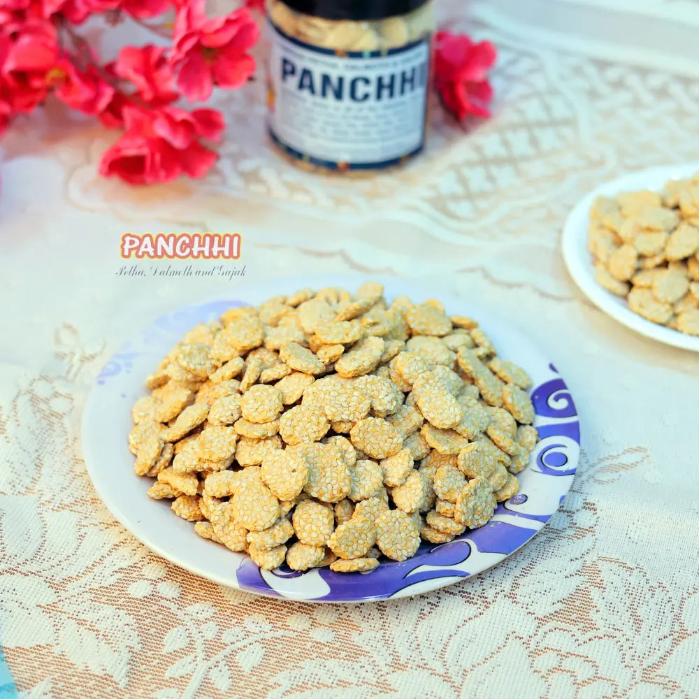 Panchhi Rewdi (Gur) Gajak